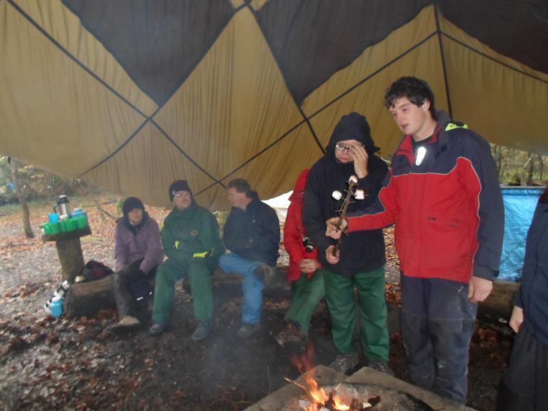Becky, Nick, Andrew and James &amp; Oli testing the marshmallows